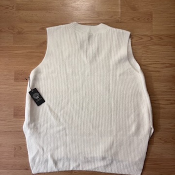 NWT Vince Camuto Women's Oversized Large V-Neck Fuzzy Knit Cozy Creme Vest - Picture 8 of 8